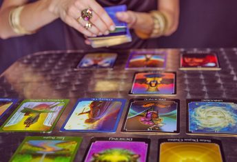 How to Shuffle and Lay Out Tarot Cards